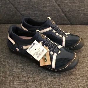 J-41 by Jeep Water Ready Hiking Shoes